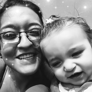 Meet your Posher, Yvette